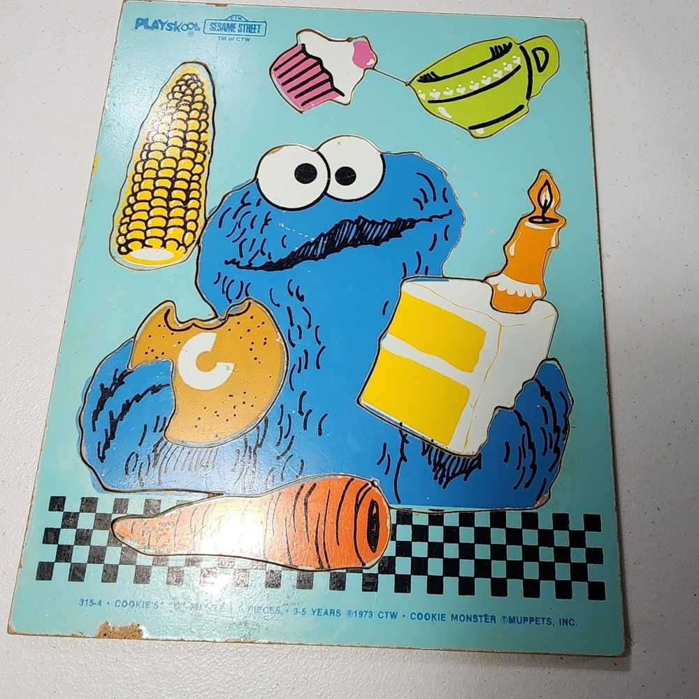 Vintage 1973 Playskool Sesame Street Cookie Monster C Wood Tray Puzzle 315-4